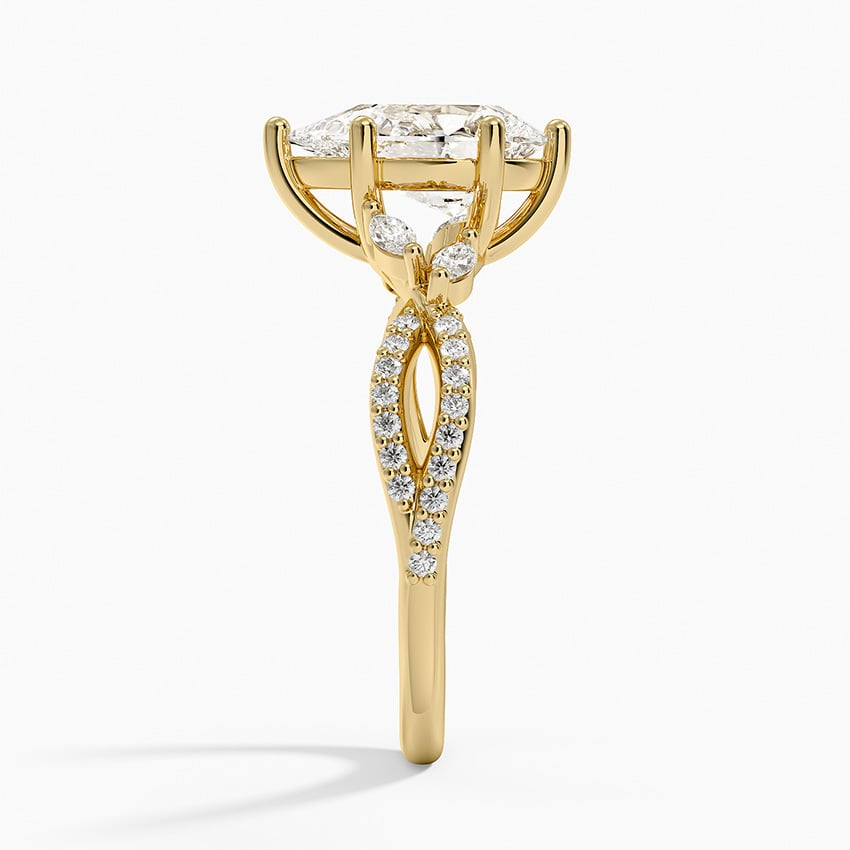 11/2Ct Pear Lab Grown Diamond Gold Engagement Ring