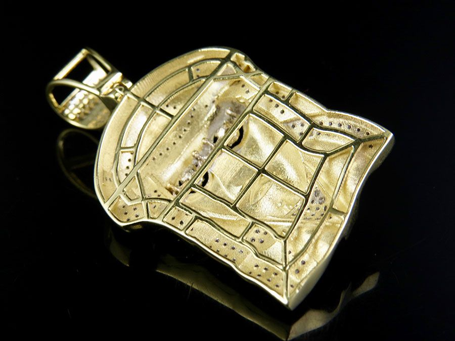Lab Grown Diamond Jesus Face Yellow Gold Pendant