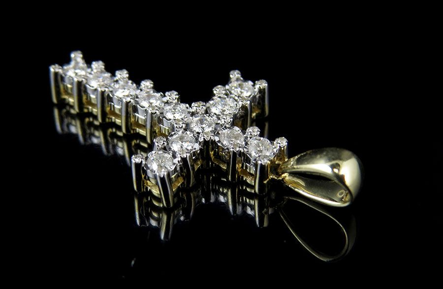 10K 1.2 Inch Lab Grown Diamond Prong Cross Pendant