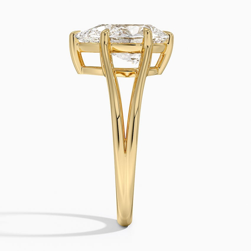 21/2Ct Pear Lab Grown Diamond Split Shank Solitaire Ring