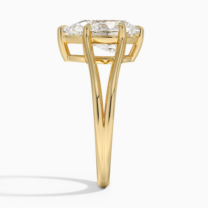 21/2Ct Pear Lab Grown Diamond Split Shank Solitaire Ring