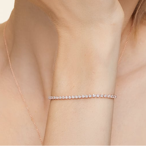 2CTW 7 inch Lab Grown Diamond Tennis Bracelet in Gold