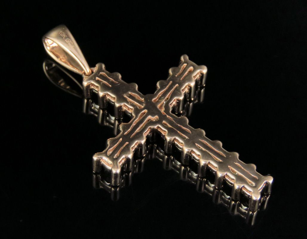 1 Inch 10K Lab Grown Diamond One Row Cross Pendant