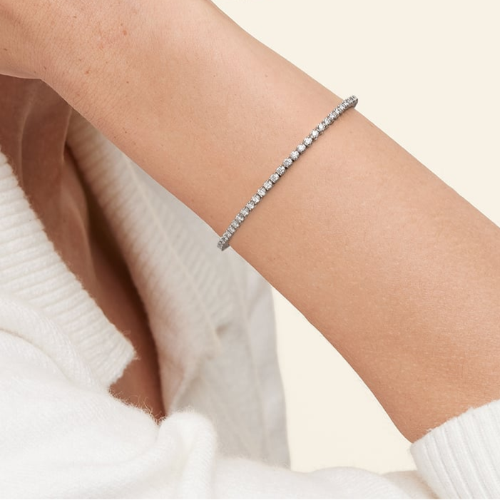 2CTW 7 inch Lab Grown Diamond Line Box Clasp Tennis Bracelet