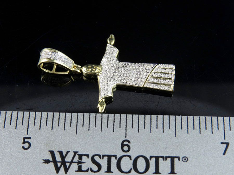 Christ The Redeemer Lab Grown Diamond Yellow Gold Pendant