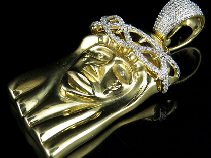 Jesus Face Crown Lab Grown Diamond Yellow Gold Pendant