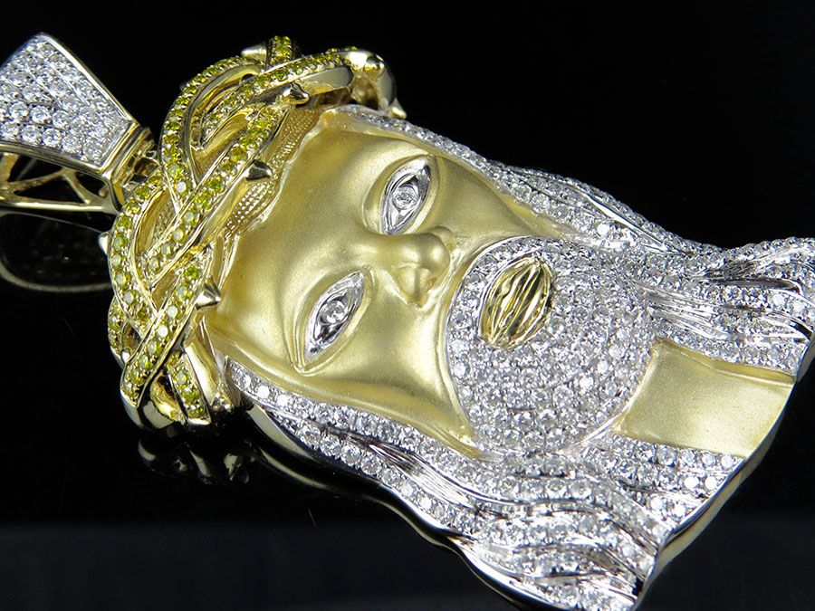 10K Gold Jesus Face Matte Lab Grown Diamond Pendant