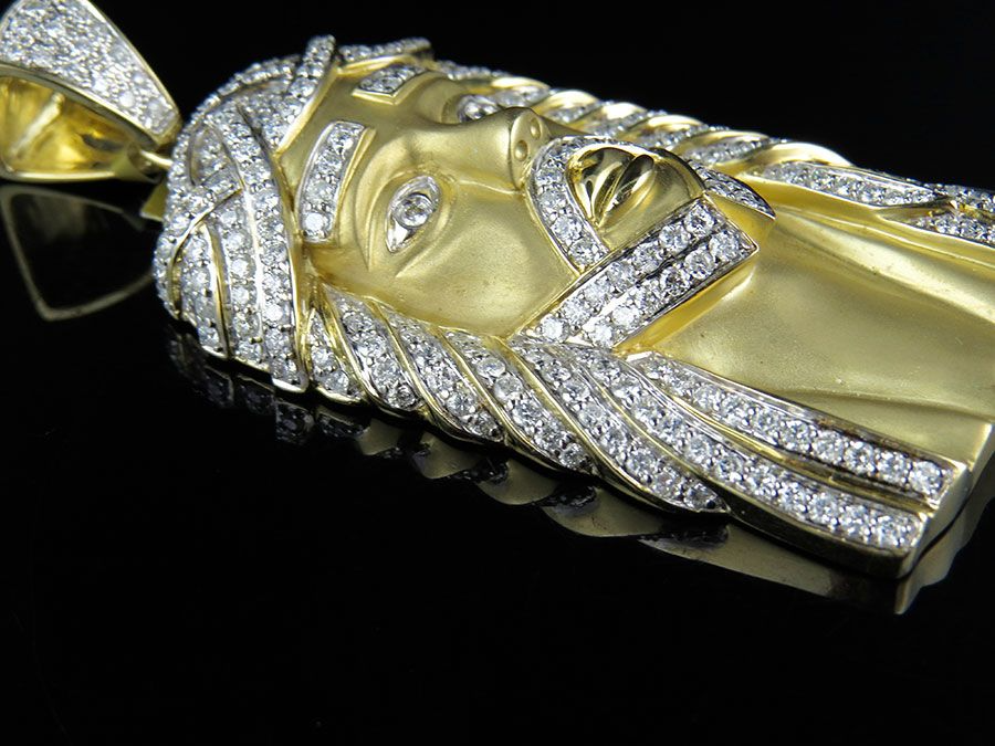 Jesus Matte Lab Grown Diamond Gold Pendant
