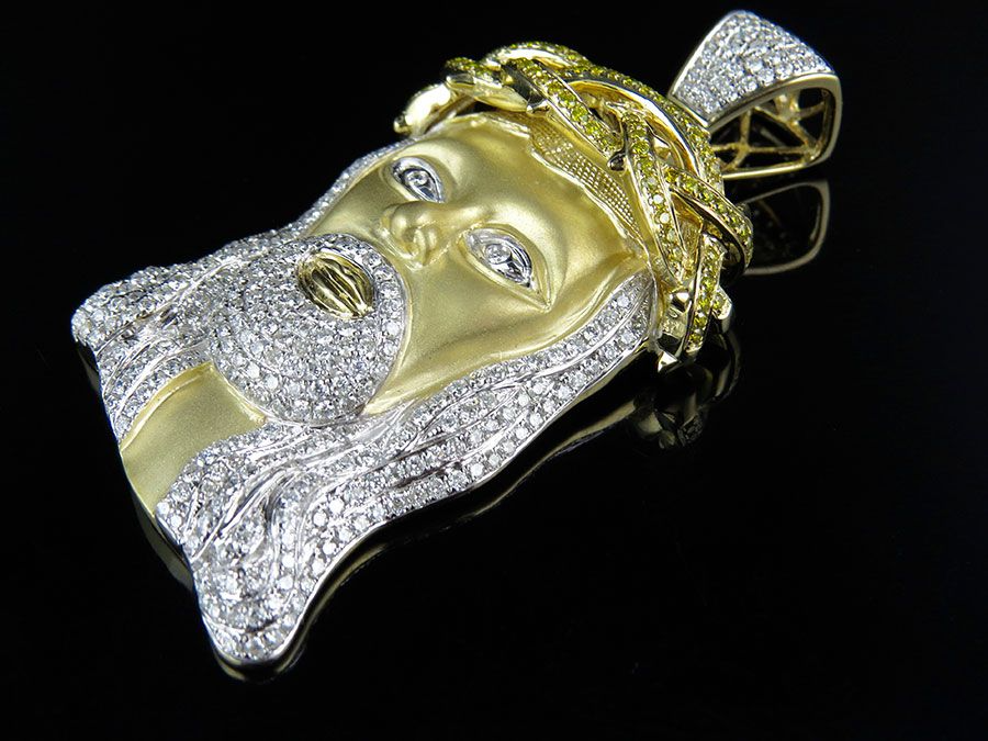 10K Gold Jesus Face Matte Lab Grown Diamond Pendant